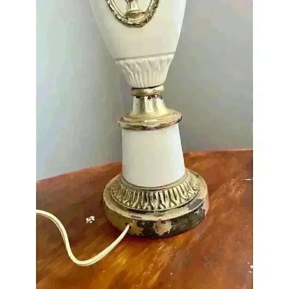 Vintage Bronze and White Enamel Table Lamp with Antique Floral Urn Embellishment - Picture 4 of 6